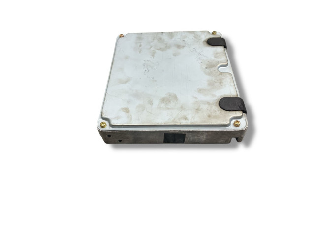 Блок управления двигателя 8966153200, 1753004331 Lexus IS 200-300