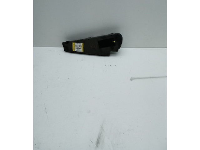 Боковая подушка безопасности Volvo V70