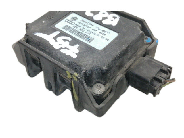 Блок управления 8E0909511   Audi A3 S3 8P