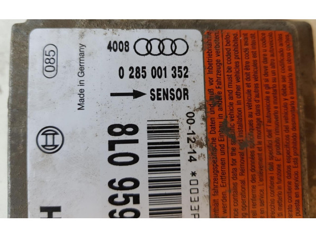 Блок подушек безопасности 0285001352   Audi A3 S3 8L
