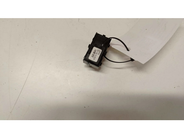 Включатель центрального замка