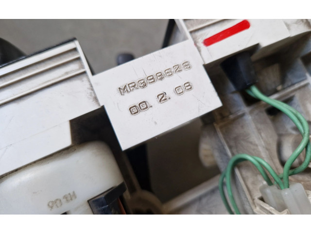 Блок управления климат-контролем MR398626 Mitsubishi Pajero Sport I