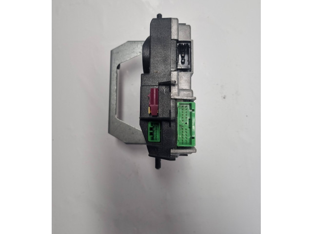 Блок управления 30782448, 07W27   Volvo XC90