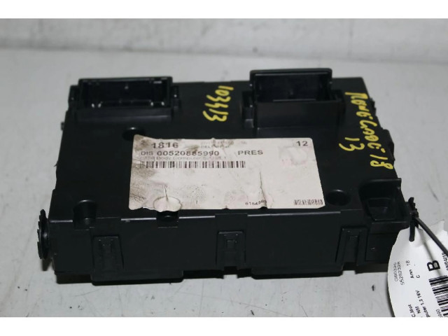 Блок предохранителей    Jeep Renegade    