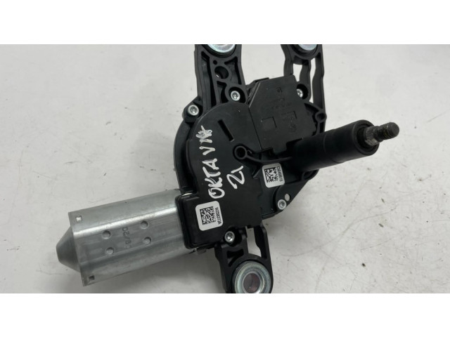 Двигатель стеклоочистителя заднего стекла