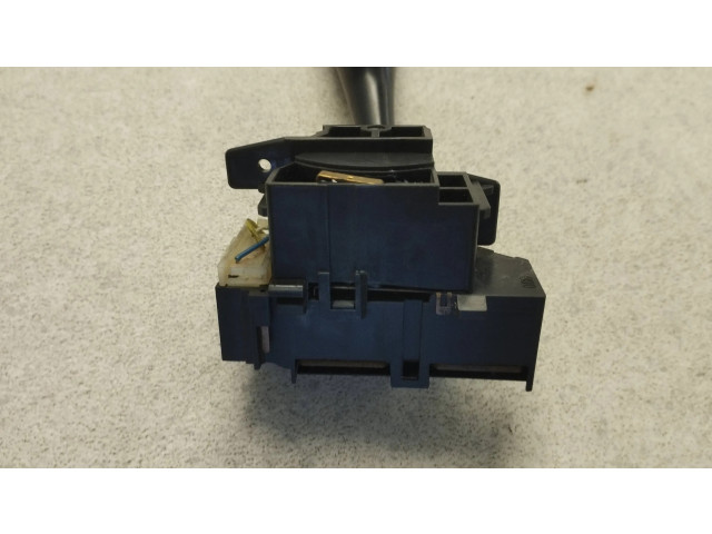 Ручка стеклоочистителей Mitsubishi Pajero