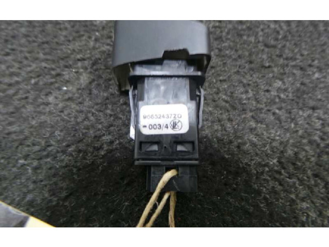 Блок управления 96652437ZD, BLOQUEOPUERTAS   Peugeot 5008