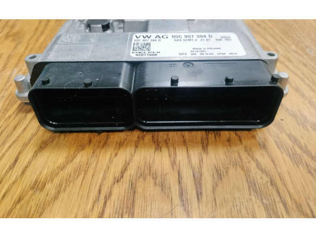 Блок управления двигателя 05C907394D Skoda Fabia Mk4 (6VA)