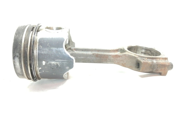  Поршень F9Q U7 / F9QU7   Renault Trafic II (X83)  