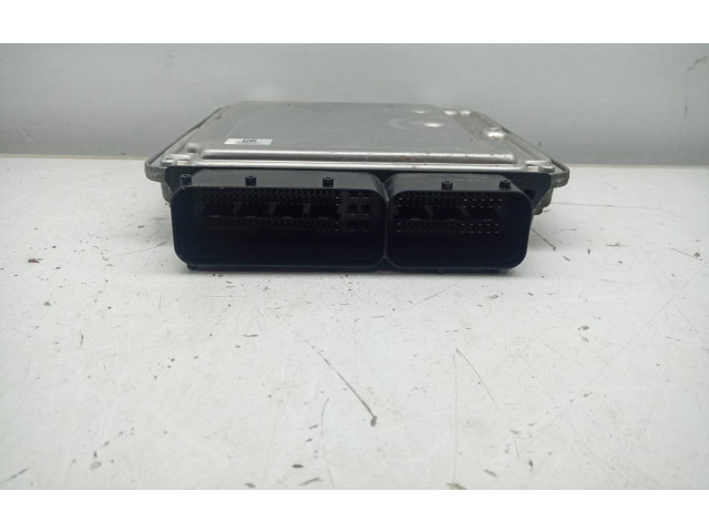 Блок управления двигателем Блок управления 03G906016R Volkswagen Golf Plus