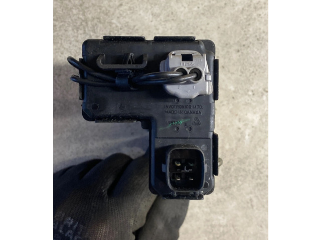 Замок багажника 0350209, L95300E1    Jeep Cherokee III KJ 2001 - 2008 года