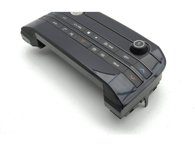 Блок управления климат-контролем GX7318C858HF, AYSPA Jaguar XE