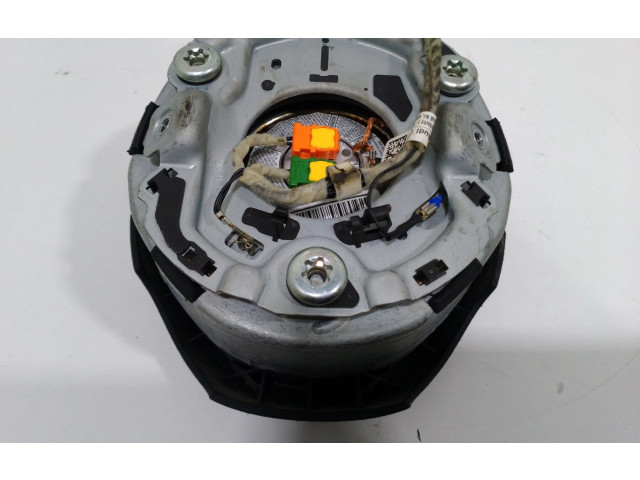 Подушка безопасности водителя 8E0880201DF   Audi A4 Allroad