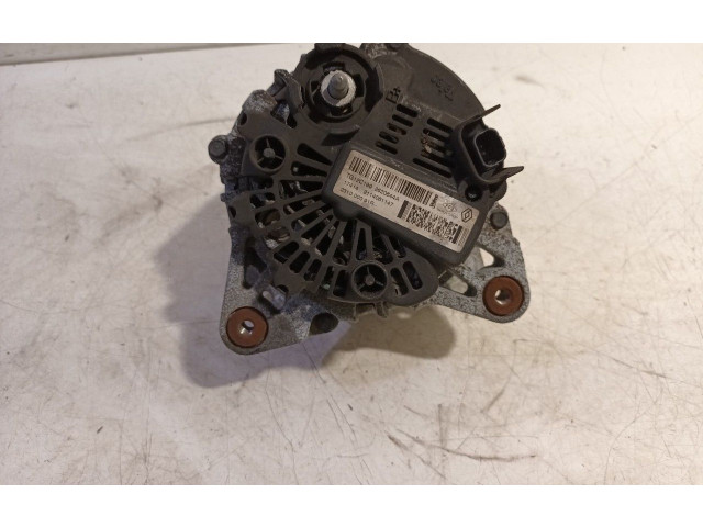 Генератор 231000091R Dacia Duster