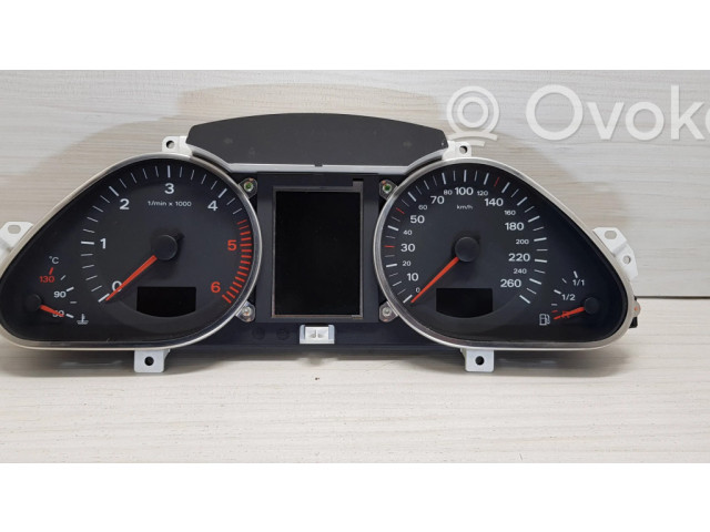 Přístrojová deska  Audi Q7 4L 2007 4L0920930H, 4F0910930C  