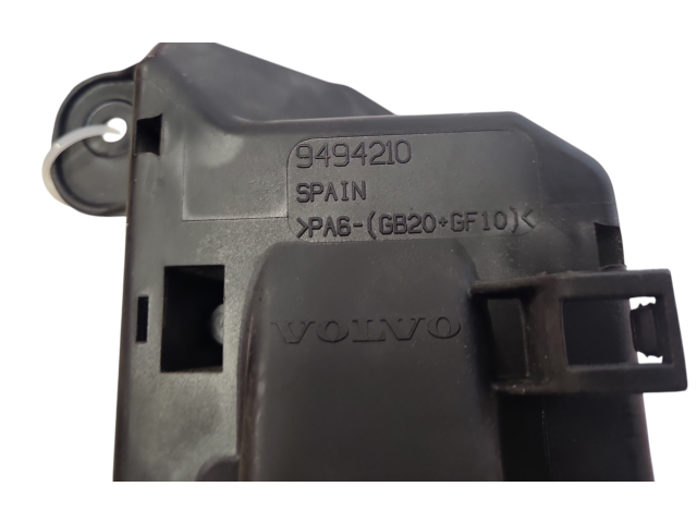 Блок предохранителей 9494210 Volvo XC90