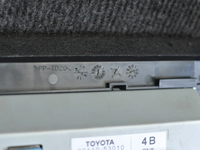 Дисплей 8611053020 Lexus IS 220D-250-350