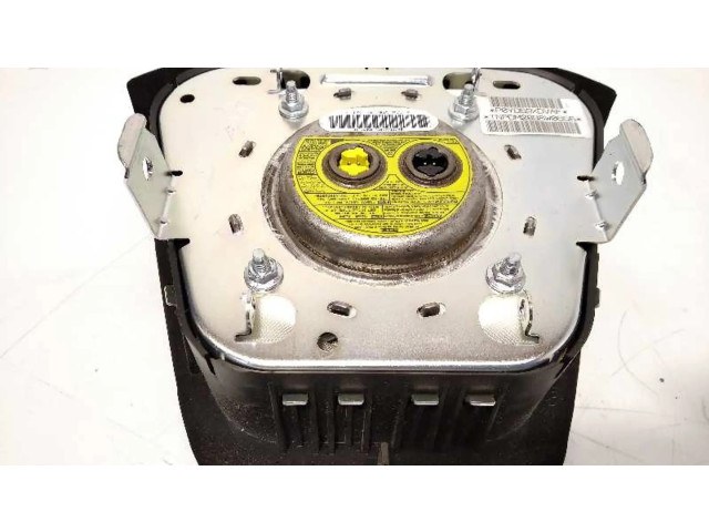 Подушка безопасности водителя YD59XDVAF Jeep Patriot