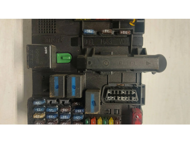 Pojistková skříňka 0001683V001, ZF381 Smart ForTwo 2002