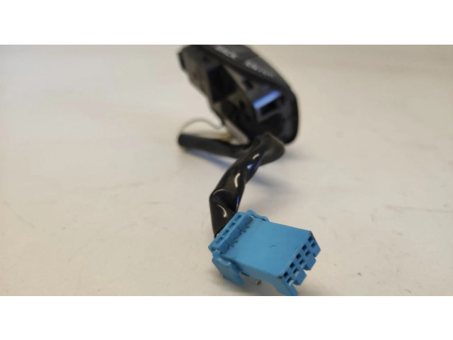 Кнопки рулевого колеса