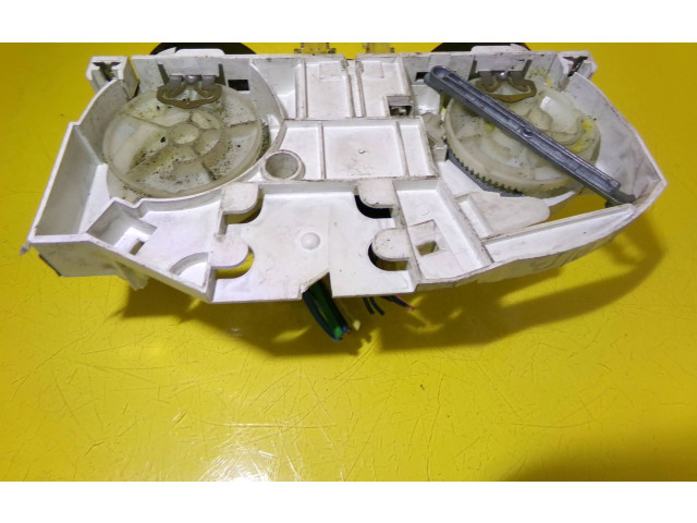 Блок управления климат-контролем 1J0820045E   Skoda Octavia Mk1 (1U)