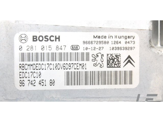 Блок управления двигателя 0281015847 Citroen C3 Aircross