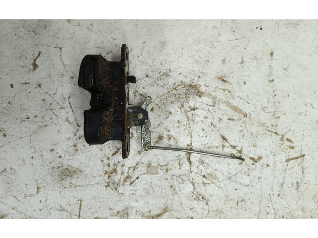 Zámek zadních dveří Volkswagen Transporter - Caravelle T5 2010