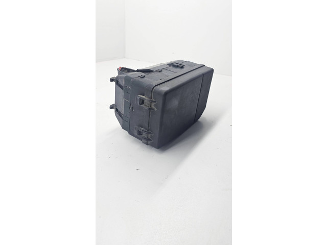 Turbodmychadlo Ящик предохранителей (комплект) 1S7T14A142AA, 71543256 Ford Mondeo Mk III