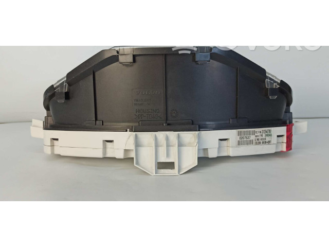 Панель приборов 31254776, 36002433   Volvo C30       