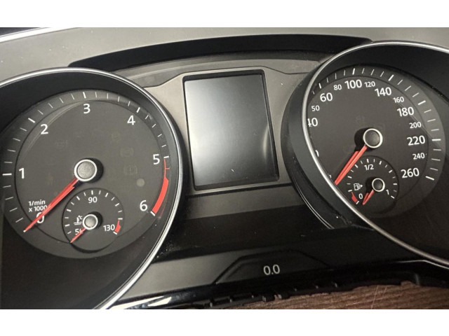 Přístrojová deska Volkswagen PASSAT B8 USA 2015 3G0920751, 3G0920751