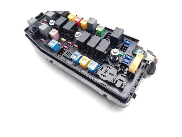   Pojistková skříňka 95202895   Opel Antara 2012