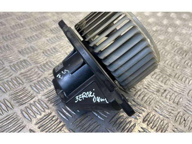 Вентилятор печки       Jeep Cherokee