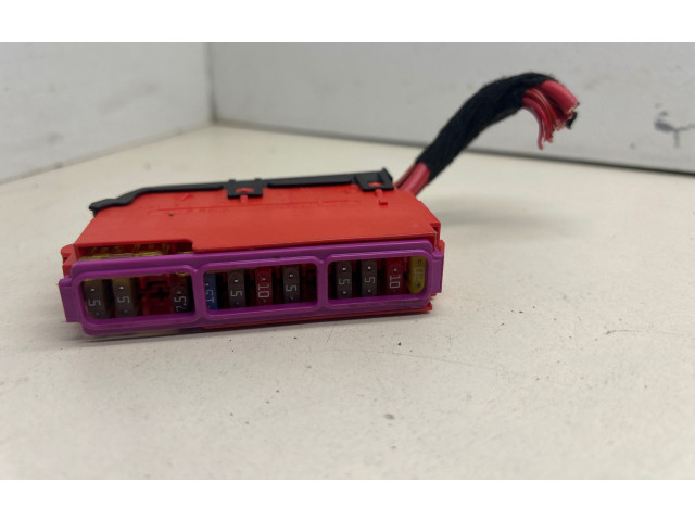 Pojistková skříňka 4H0941824B Audi Q7 4M 2017