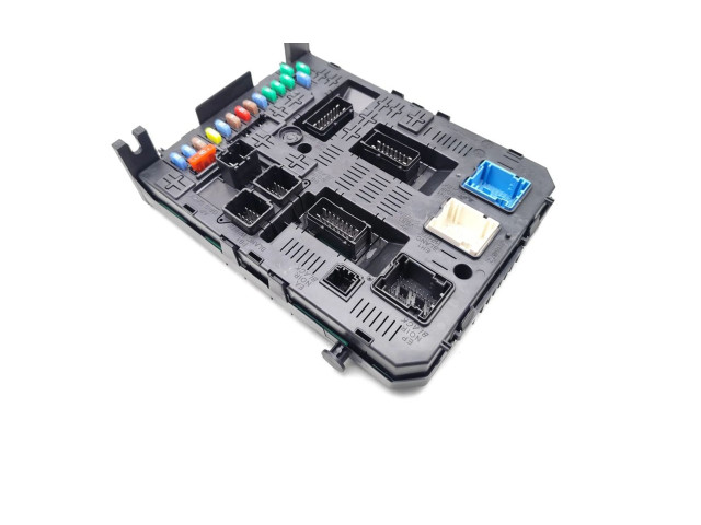 Pojistková skříňka 9812188580 Peugeot 3008 2015