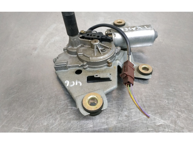 Моторчик заднего дворника 0390201556    Peugeot 406