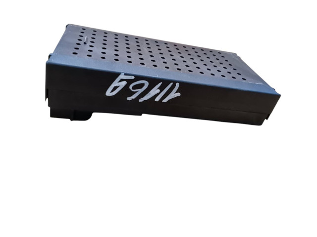 Блок предохранителей 30679527   Volvo XC90    