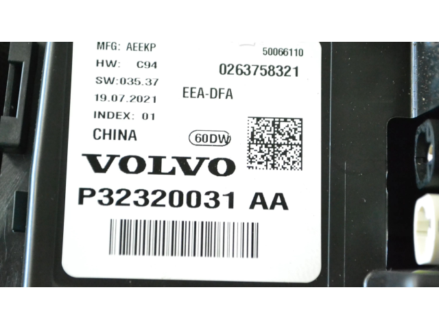 Přístrojová deska  Polestar 2 2021 P32320031  