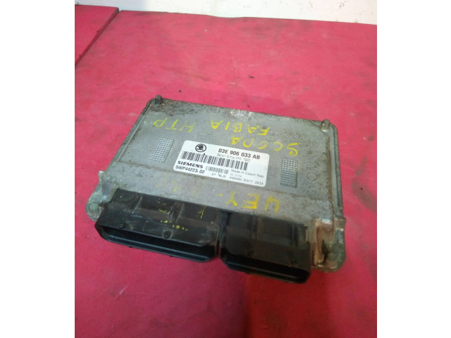 Блок управления двигателя 03E906033AB, 3PG7002 Skoda Fabia Mk1 (6Y)