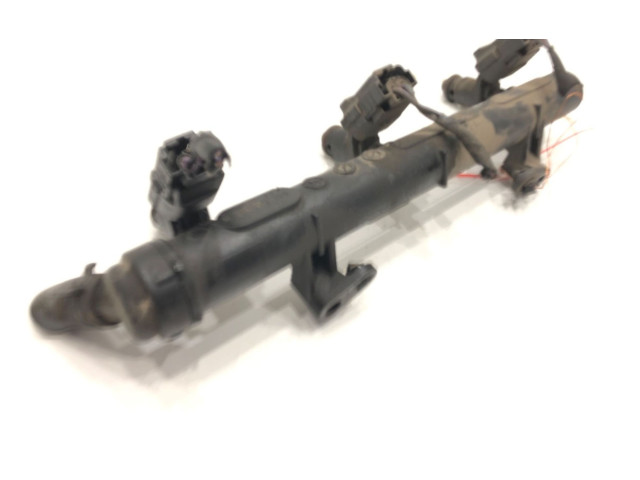 Топливная рампа 04E906031H   Skoda Citigo  