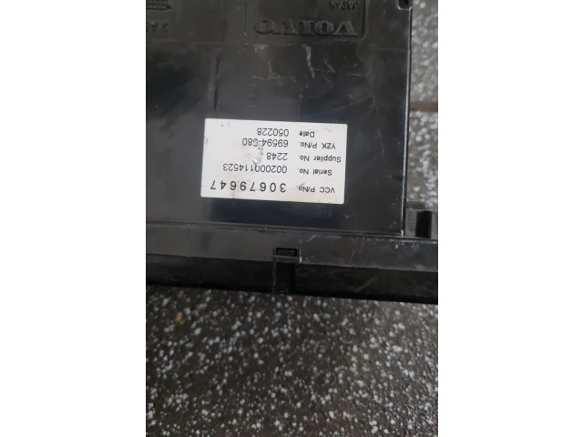 Дисплей    30679647   Volvo V50