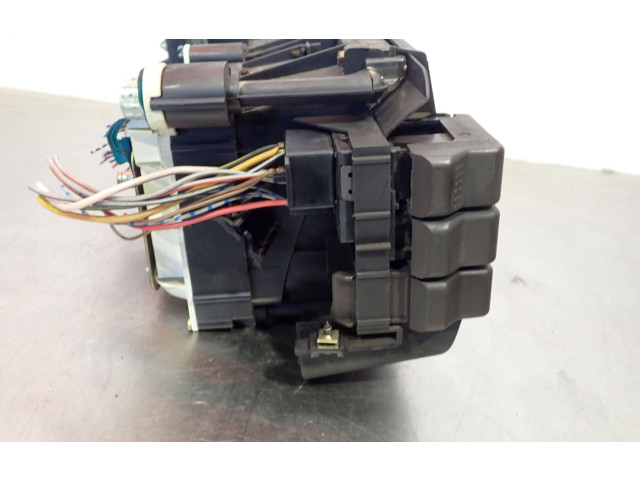 Přístrojová deska Audi 80 90 B2 1983 8111733181117332