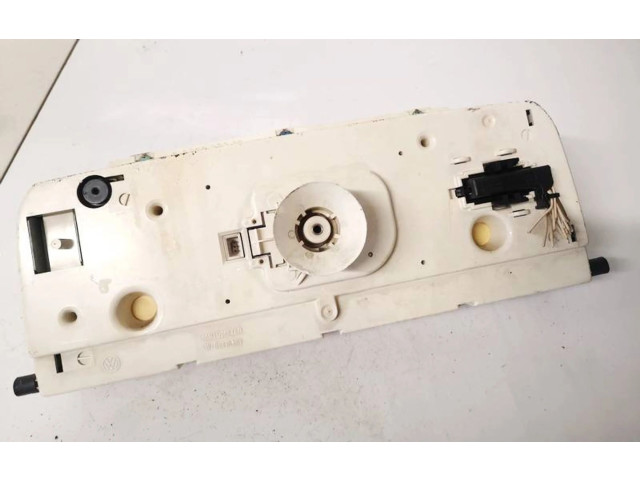 Přístrojová deska Volkswagen PASSAT B3 1993 357919033cb, 6160522024