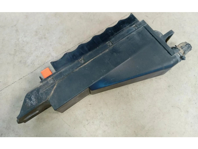 Блок предохранителей Renault Clio I