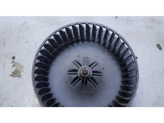 Вентилятор печки    1940007340   Toyota Avensis Verso