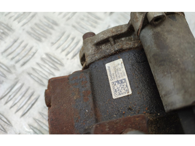 Топливный насос