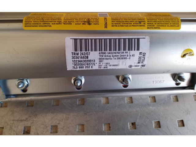 Подушка безопасности пассажира 7L0880202E Volkswagen Touareg I