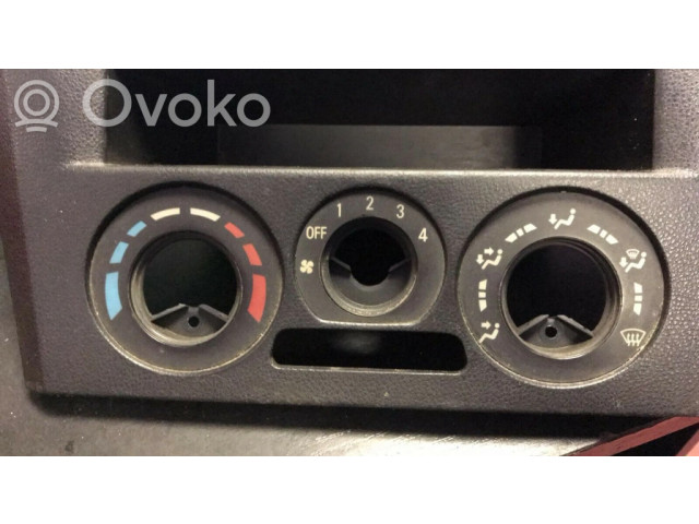 Отделка контроля климата / контроля печки