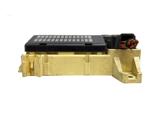 Блок предохранителей 1R8T14A067AB Jaguar S-Type