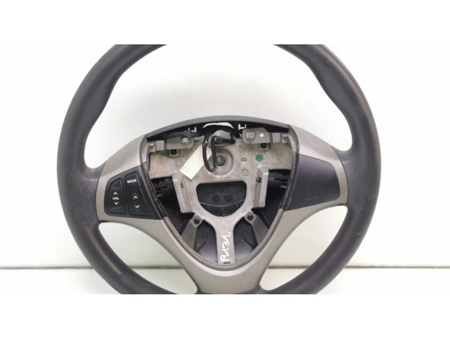 Volant Hyundai i30 2010 6112186, 6111736