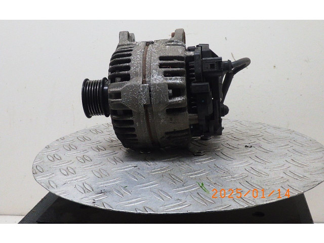 Генератор 037903025M Skoda Fabia Mk2 (5J)